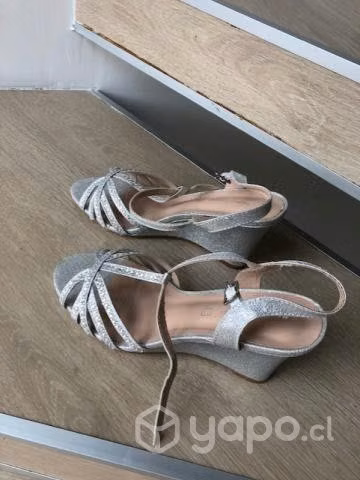 Sandalias plateadas
