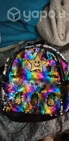 mochila que cambia de color