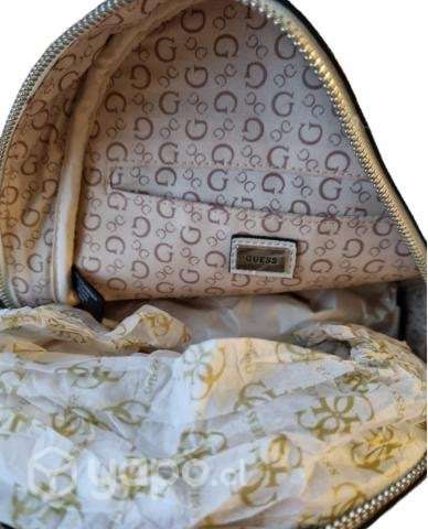 Mochila Guess Floreado Original Importado Original - Imagen 3
