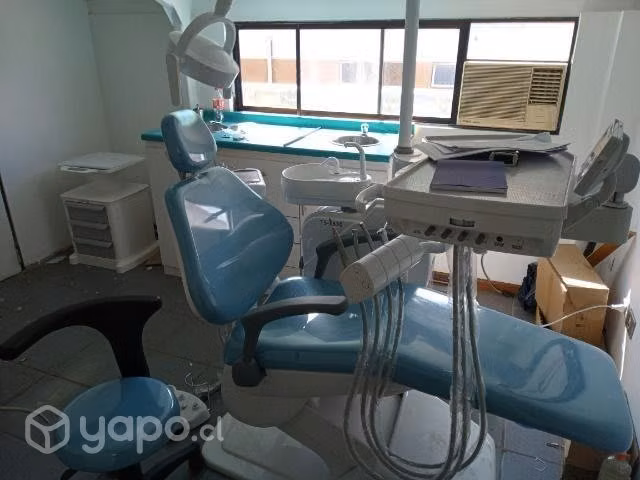 Sillón Dental y Equipos Varios