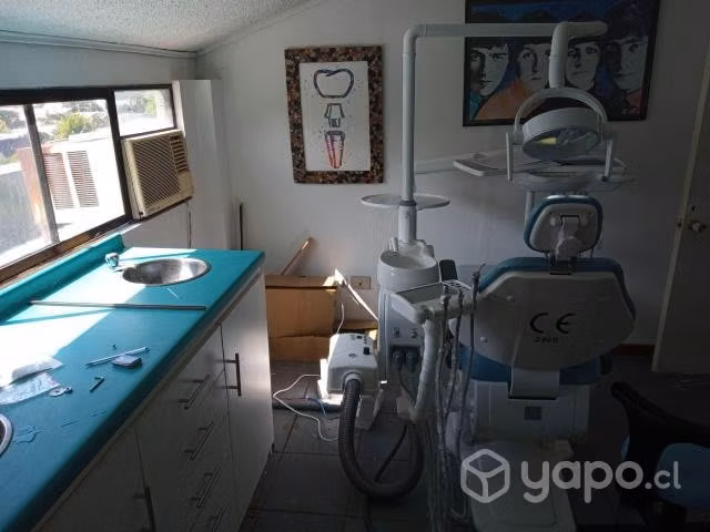 Sillón Dental y Equipos Varios