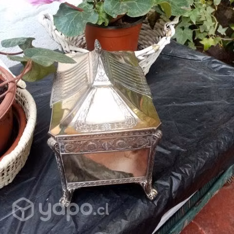 Cofre Muy Antiguo, Estaño-Plata, Años 30