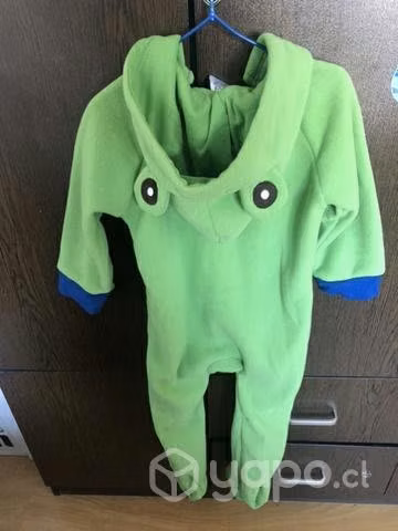 Pijama polar nuevo 24 meses