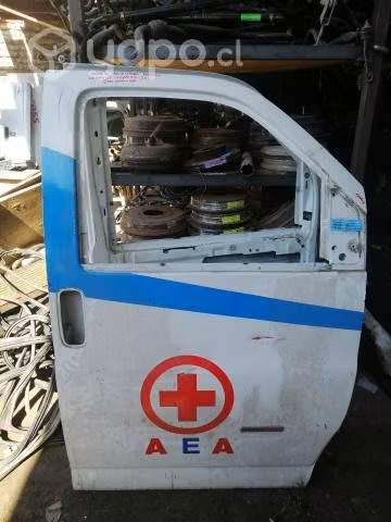 Puerta delantera derecha Chevrolet Express 2012