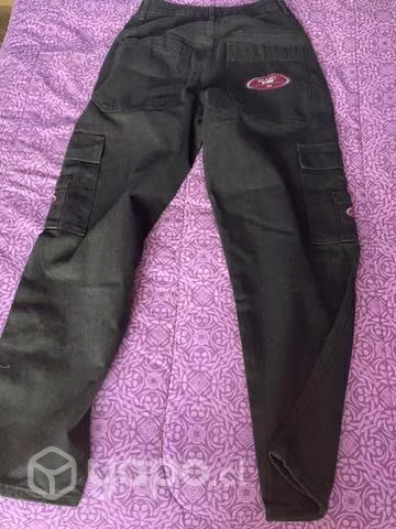 Pantalones cargo