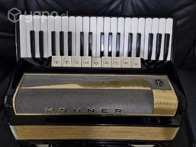 Acordeon Hohner original 96 bajos