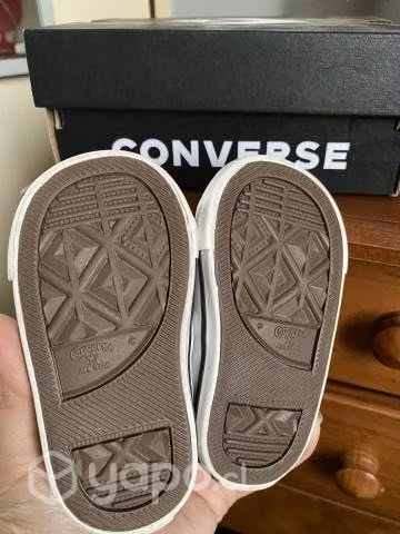 Zapatilla converse Bebé
