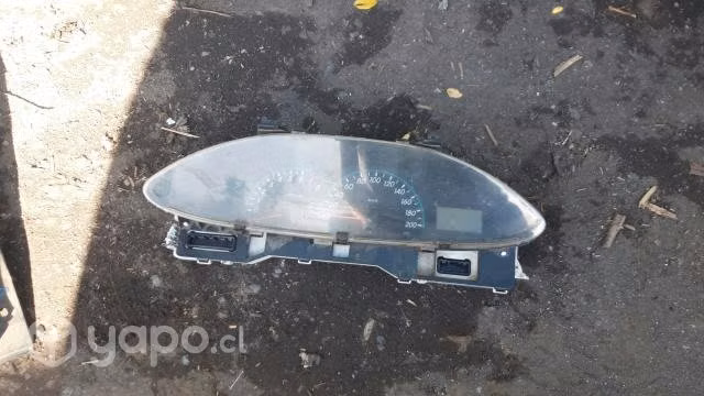 Tacometro rpm toyota yaris 2012