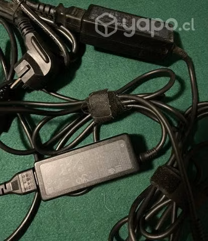 Cargador HP punta azul 19,5v de 2,31A