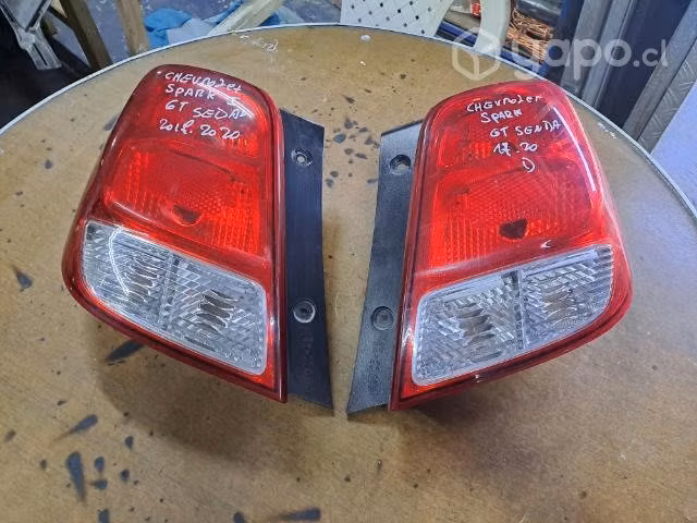 Focos trasero izquierdo y derecho chevrolet spark