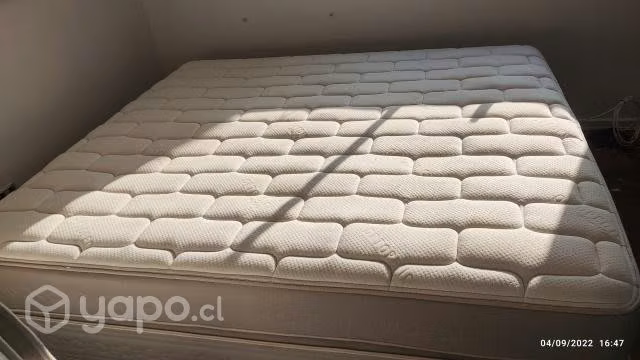 cama CIC, King y colchón de 1 plaza