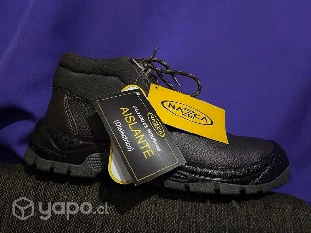 Overoles y zapatos de seguridad