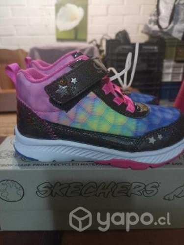 Zapatos skechers de niñas usados yapo hot sale