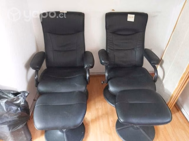 2 Sillones con apoya pies