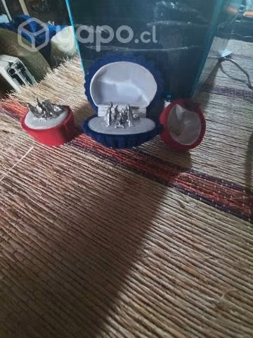 Pebres miniatura