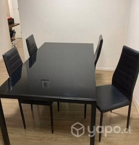 Comedor de vidrio 4 sillas