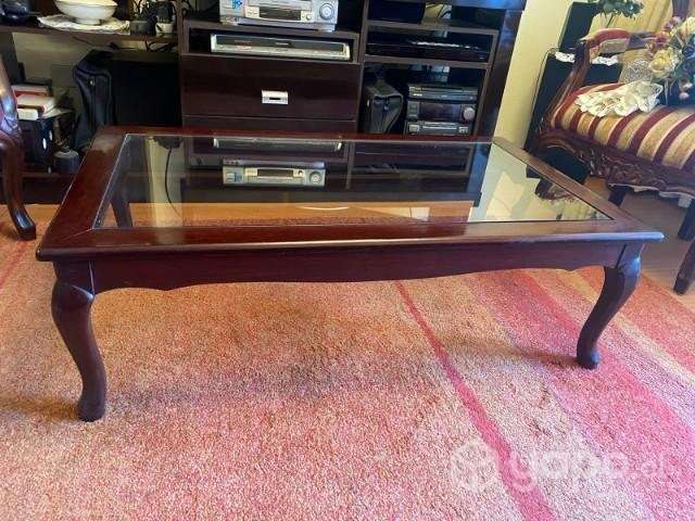 Mesa de centro con vidrio - Imagen 3