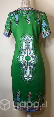 Hermoso vestido con estampado étnico verde - Imagen 3