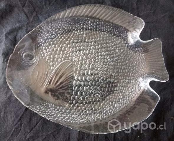 Plato de Vidrio con Forma de Pez