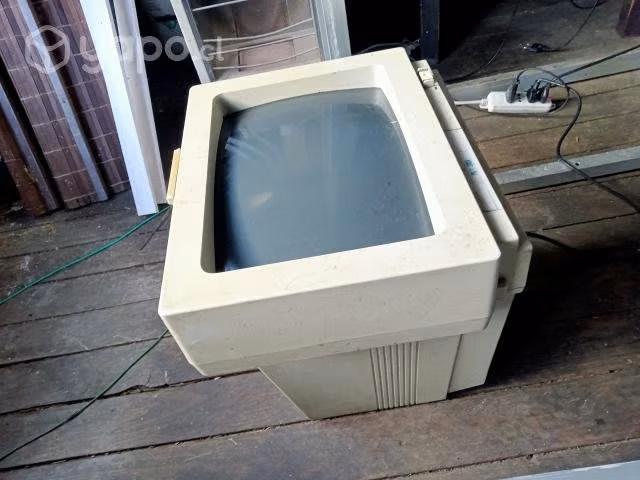 Monitor IBM original funcionando uso o colección - Imagen 3