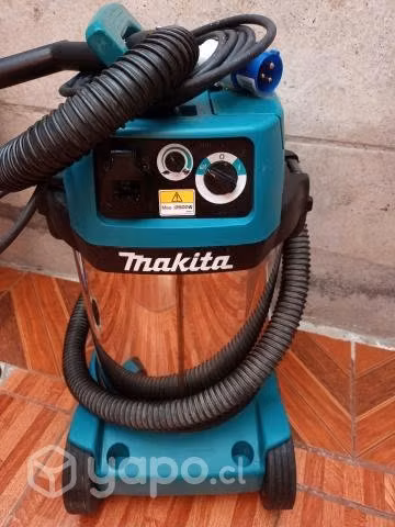 Aspiradora Makita
