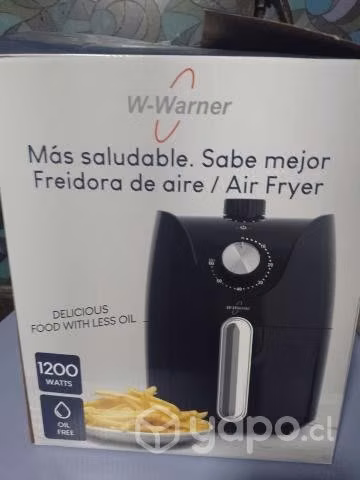 freidora de aire y hervidor nuevo en caja