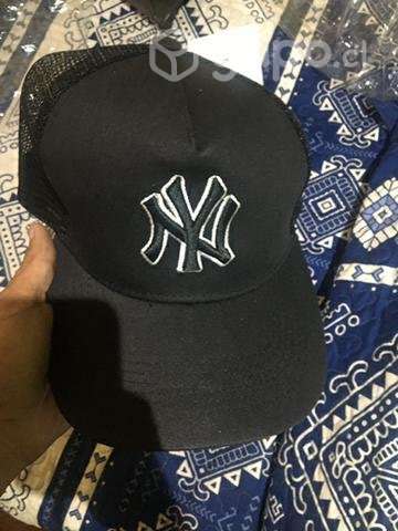 Gorros New era de distintos colores - Imagen 6