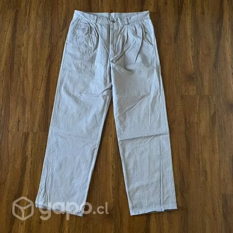 Pantalón beige sencillo