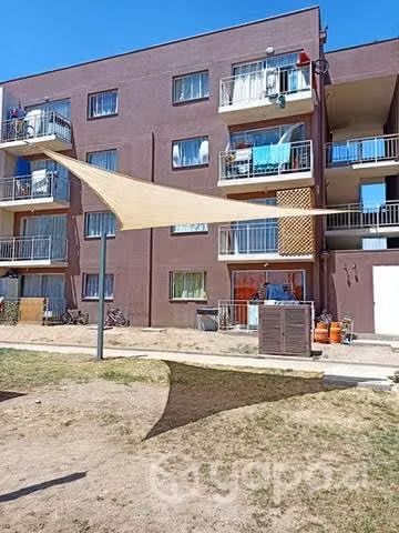 Vela de sombra cuadrada 6x4 malla HDPE. 5 años