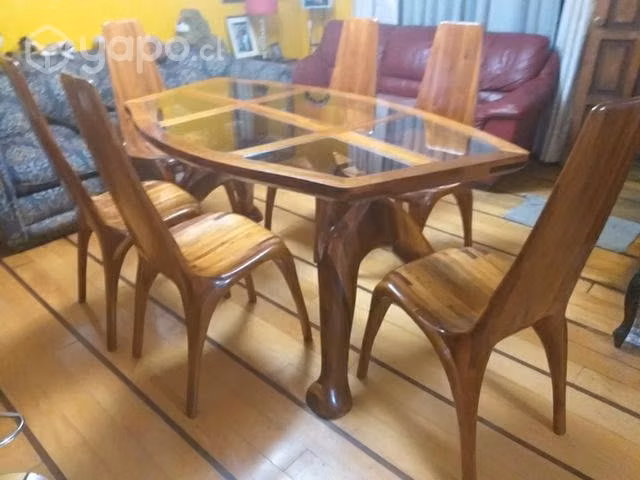 Hermoso comedor Mañio Lingue Asimetrica