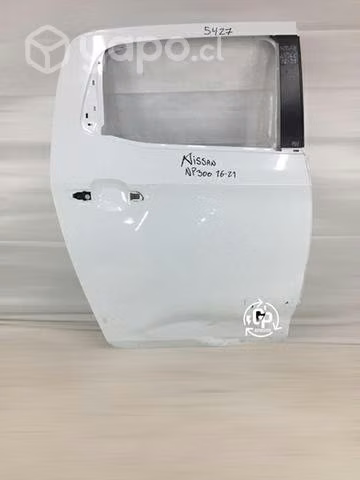 Puerta trasera Rh Nissan np