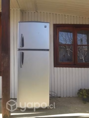 Refrigerador   en buenas condiciones