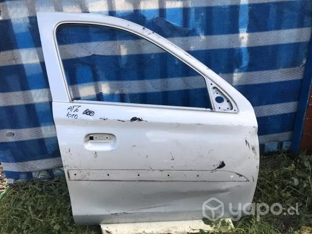 Puerta RH Suzuki Alto K10