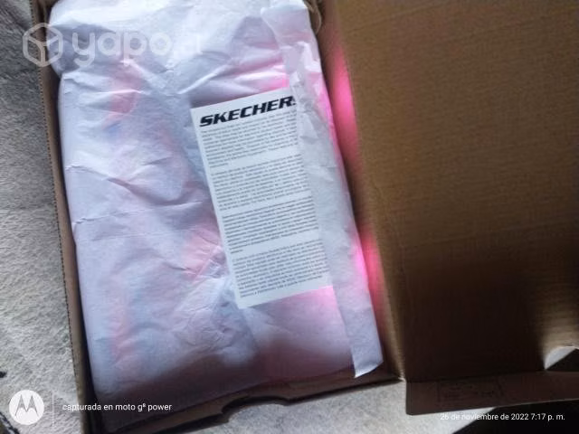 Zapatillas con luces Skecher nuevas - Imagen 5
