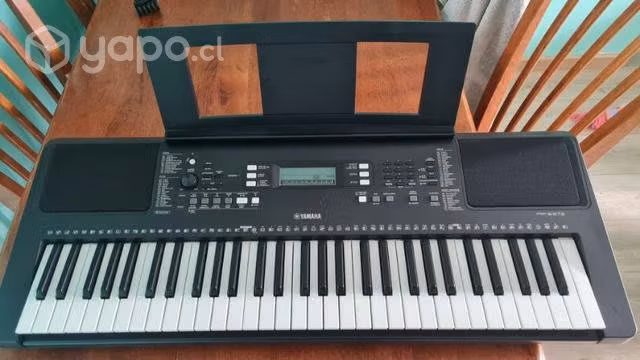 Teclado Yamaha PSR-E373 poco uso