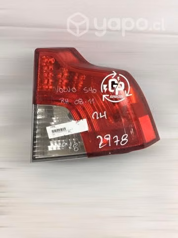 Foco Trasero RH Volvo S
