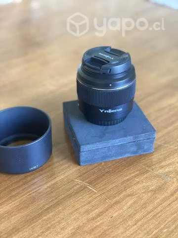 Camara profesional Sony 6400, y lente Yongnuo 50mm