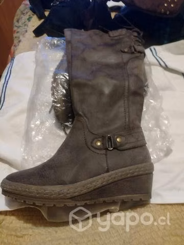 Botas nuevas - Imagen 4