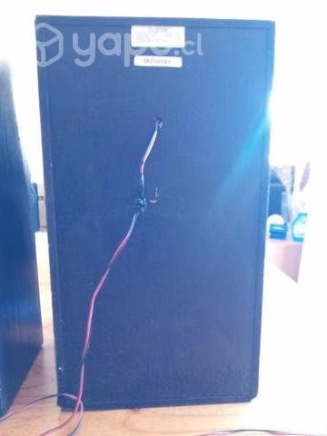 Altavoces marca kenwood modelo S-25M