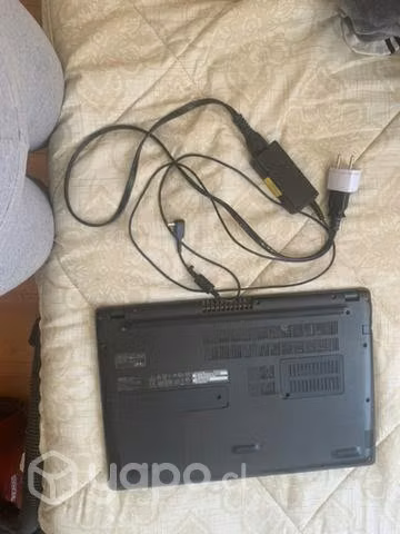 Notebook poco uso - Imagen 5