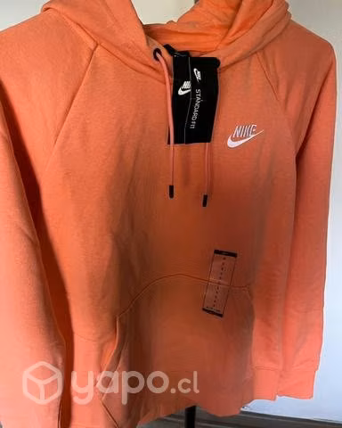 Poleron Damasco marca Nike talla S deportivo