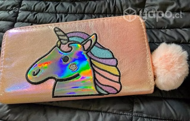 Billetera tornasolada unicornio c/bordado brillos