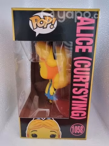 Funko pop alicia blacklight 1058 - Imagen 3