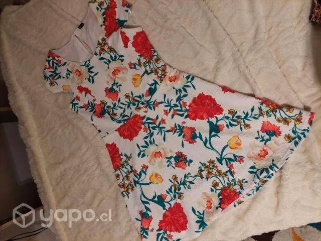 Vestidos io 40 y M