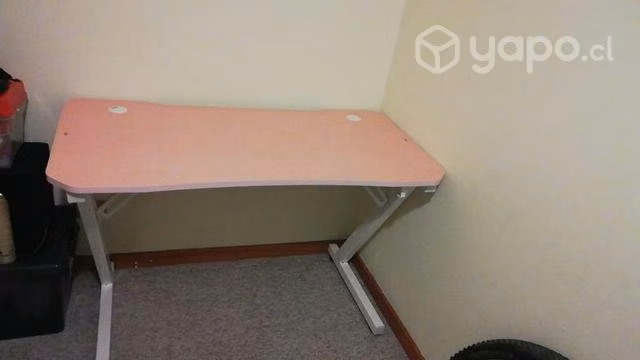 Mesa gamer impecable