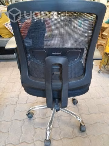Mueble 20: silla operativa