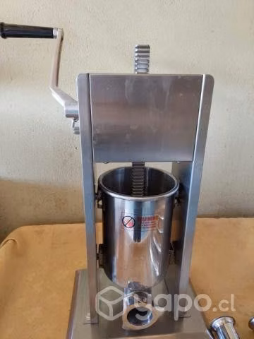 Máquina embutidora manual