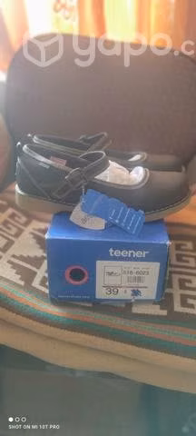Zapato niña talla 39