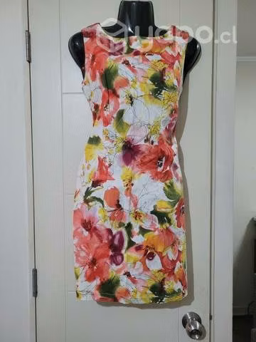 Camisas y vestidos, diferentes marcas
