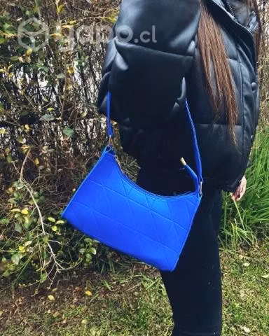 Cartera azul